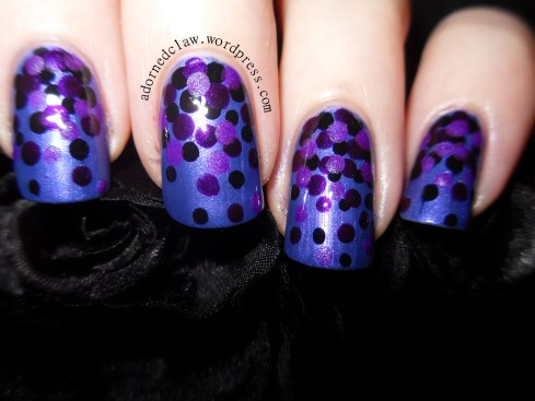 Purple dotted gradient