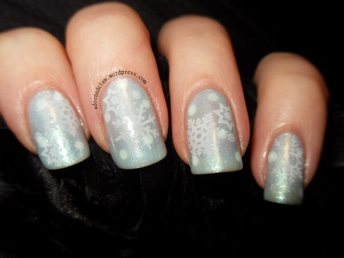 Frosty Snowflake Nail Art