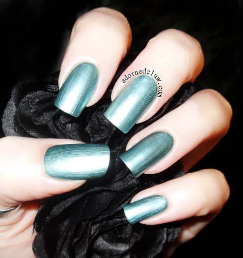 2True Aglaia Metallica Collection